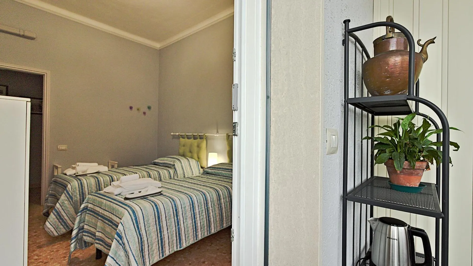 Guest house Vivi Lucca Con 