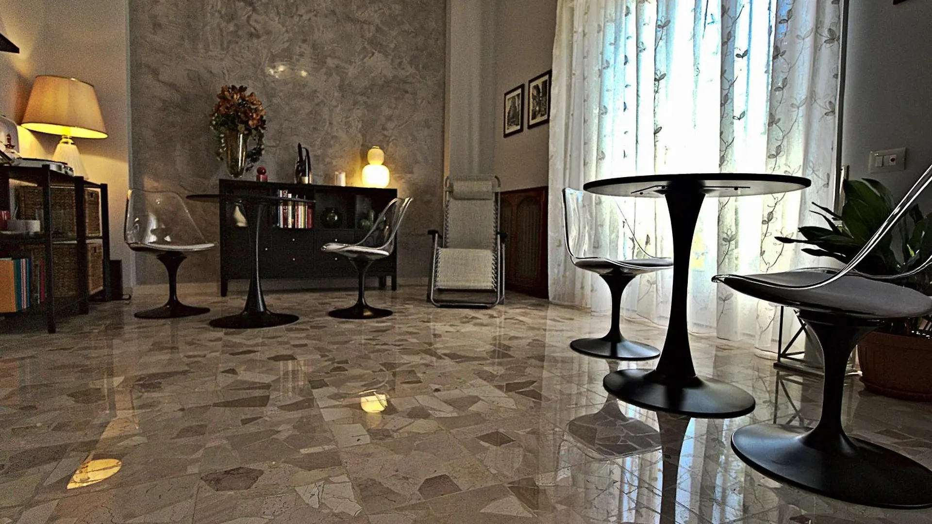 Guest house Vivi Lucca Con 