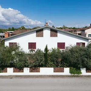 Guest house Enzo's House, Lucca